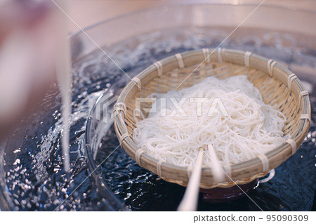 在鹿兒島指宿的東泉峽吃素面 95090309