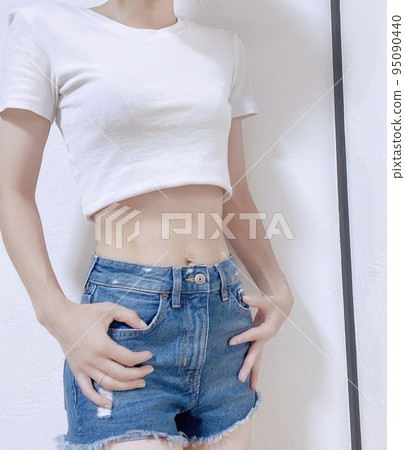 picture of belly 95090440