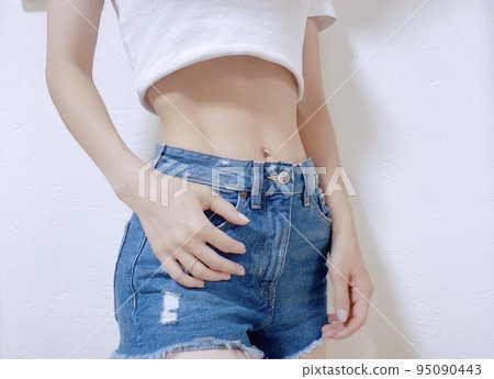 肚子的圖片 肚子的圖片 95090443