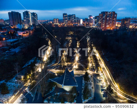 Aerial view Sarzhyn Yar, Kharkiv city winter park Aerial view Sarzhyn Yar, Kharkiv city winter park 95090632