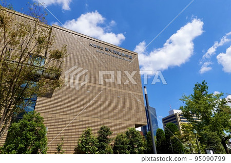 Osaka City Museum of Oriental Ceramics, Nakanoshima, Osaka 95090799