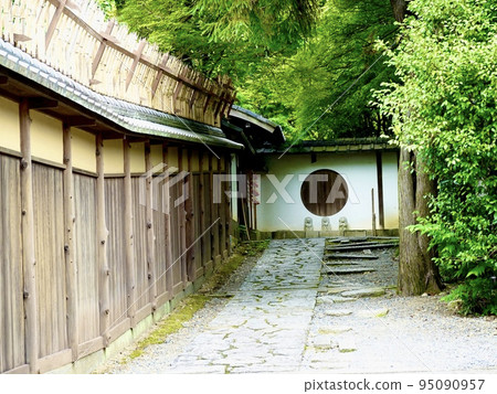 Higashiyama Roadside Furebotoke, Korin-in Temple's Sanjizo Lane, Higashiyama Ward, Kyoto City 95090957