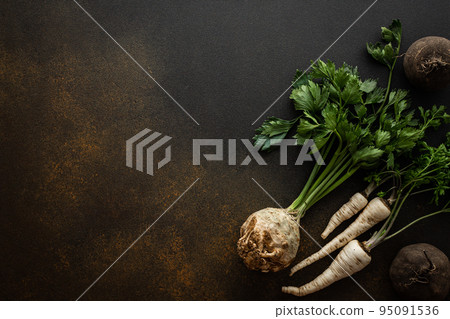 Healthy autumn seasonal roots Healthy autumn seasonal roots 95091536