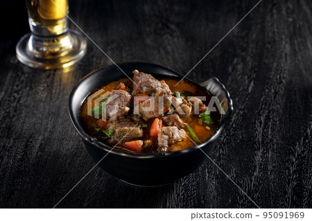 stewed meat stewed meat 95091969