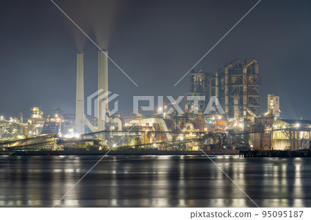《山口縣》周南工廠夜景_來自晴海水上樂園 《山口縣》周南工廠夜景_來自晴海水上樂園 95095187