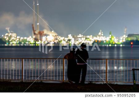 《山口縣》周南工廠夜景_來自晴海水上樂園 95095205