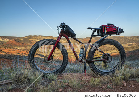 fat bike at foothills of Colorado fat bike at foothills of Colorado 95100069
