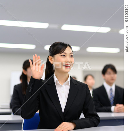 Business meeting room 95103302