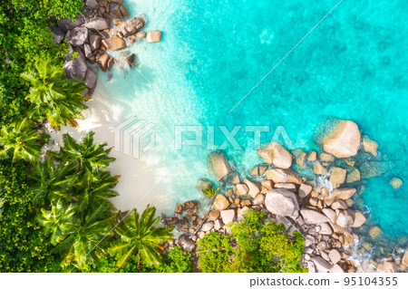 Secret small beach in the bay of Anse Lazio beach, Praslin, Seychelles Secret small beach in the bay of Anse Lazio beach, Praslin, Seychelles 95104355