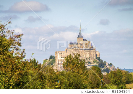 Mont Saint-Michel  95104564
