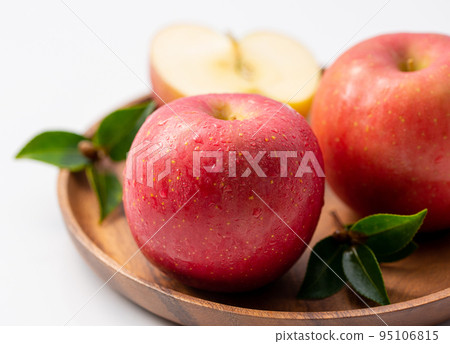 very sweet apple apple 95106815