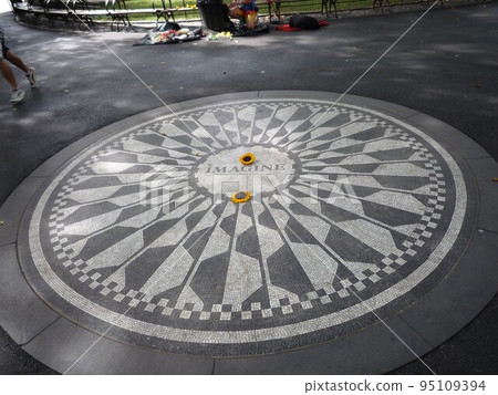 Central Park 95109394