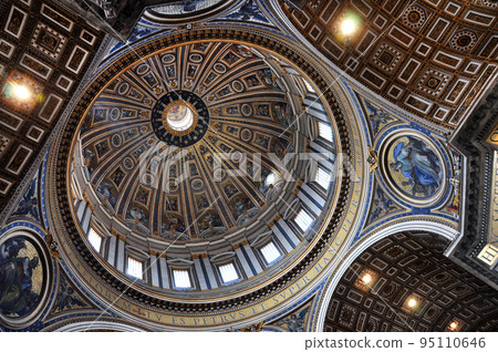 Murals, mosaic and paintings on the ceiling of the Saint Peter basilica in Vatican 95110646
