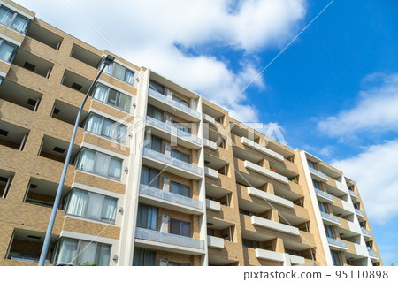 Image of a family-type apartment 95110898