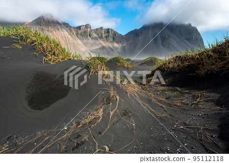 Vestrahorn mountain in Stokksnes, Iceland 95112118