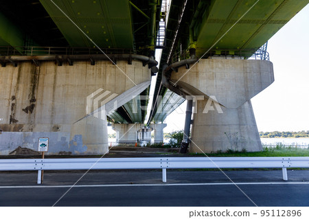 Tokyo Gaikan Expressway Sachikon Ohashi Bridge 95112896