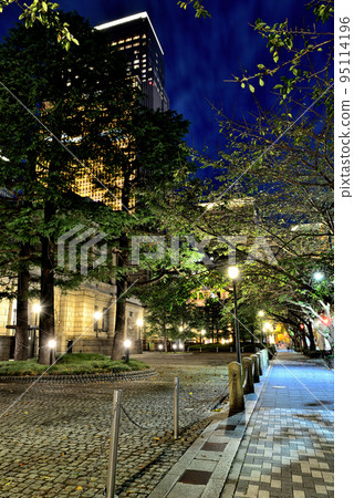 日本銀行總行舊樓夜景 日本銀行總行舊樓夜景 95114196