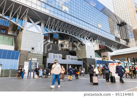 Kyoto Station *partially soft focus Kyoto Station *partially soft focus 95114465
