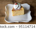 桌上的蛋糕（芝士蛋糕）（蛋奶酥） 95114714