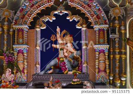 Shrimant Bhausaheb Rangari Ganpati Trust, Bhau Rangari Road, Budhwar Peth, Pune, Maharashtra Shrimant Bhausaheb Rangari Ganpati Trust, Bhau Rangari Road, Budhwar Peth, Pune, Maharashtra 95115375