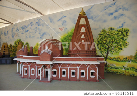 Replica of Nageshwar Jyotirlinga in Dwarka, Gujarat Temple, One of the 12 Jyotirlingas in Someshwar Wadi Temple, Baner, Pune, Maharashtra 95115511