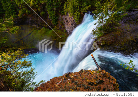 Sahalie Falls on McKenzie River located in Willamette National Forest, Oregon Sahalie Falls on McKenzie River located in Willamette National Forest, Oregon 95115595