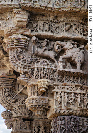 Beautifully carved Hira Bhagol or Gate, the eastern gate named after it's architect, Hiradhar, located in Dabhoi, Gujarat, India Beautifully carved Hira Bhagol or Gate, the eastern gate named after it's architect, Hiradhar, located in Dabhoi, Gujarat, India 95116641