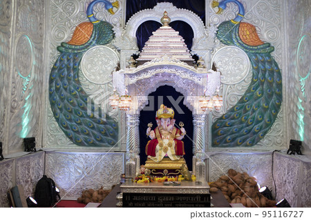 Tambdi Jogeshwari Ganpati Idol, Pune, Mahrashtra, India Tambdi Jogeshwari Ganpati Idol, Pune, Mahrashtra, India 95116727