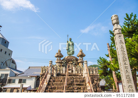 香川縣總本山善通寺的風景 95117288