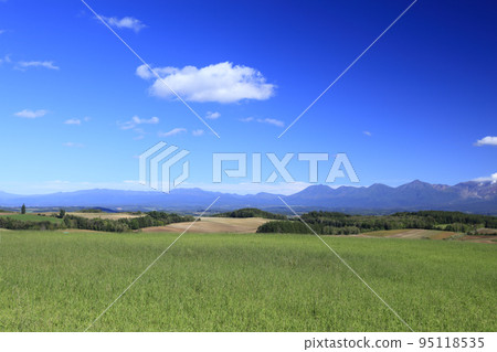 Hokkaido Tokachi mountain range and earth 95118535
