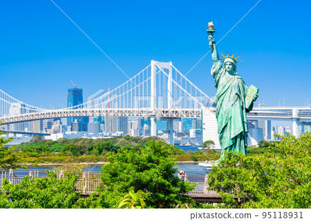 Statue of Liberty in Tokyo Odaiba Beach Park Statue of Liberty in Tokyo Odaiba Beach Park 95118931