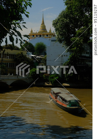 Wat Sacket and water bus Wat Sacket and water bus 95119297