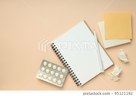 Concept of problems with memory, amnesia, space for text 95121192