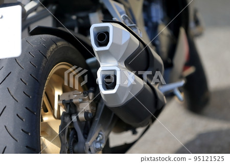 摩托車消聲器圖片 摩托車消聲器圖片 95121525