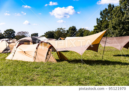 埼玉縣戶田市西湖土滿綠園燒烤廣場 95121970