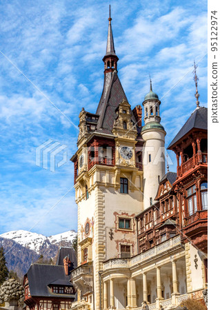 Peles castle tower and mountains, Sinaia, Romania Peles castle tower and mountains, Sinaia, Romania 95122974