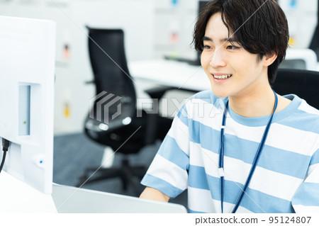 Engineer working in the office Engineer working in the office 95124807