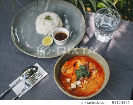 Bowl of Asian curry cocos soup 'Laksa' Bowl of Asian curry cocos soup 'Laksa' 95124835