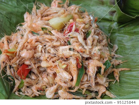 Thai Spicy Tiny Shrimp Salad  95125844