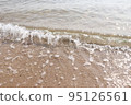 transparent small waves 95126561