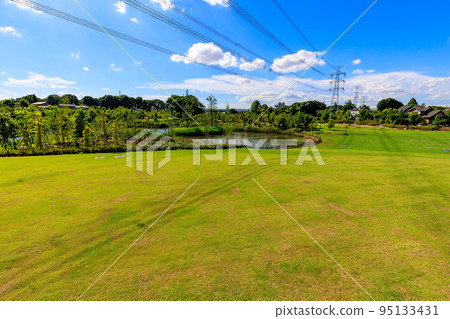 埼玉縣川口市飯奈公園川口草坪廣場 95133431