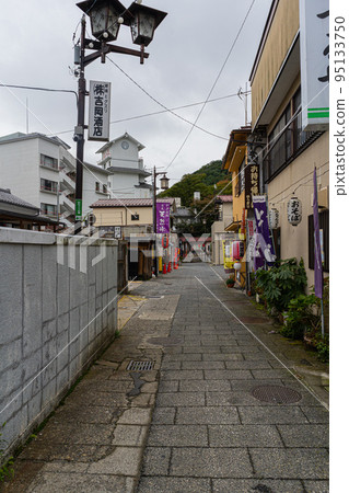 Back alley of Ikaho hot spring town 95133750