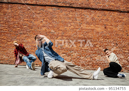 Breakdancing Crew Outdoors Breakdancing Crew Outdoors 95134755