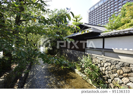 高瀨川和之船入高瀨川 95136333