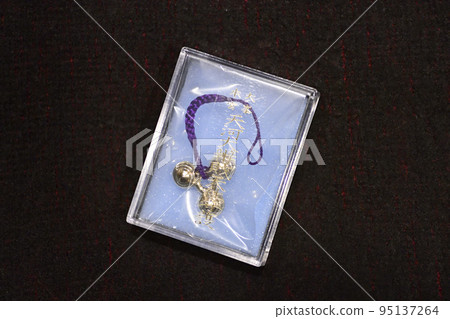 大峰本宮天川大本財天社五十鈴（護身符） 95137264