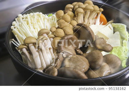 Mushroom pot   95138162