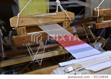 Kyomachiya Kamishichiken Nishijin Textile Studio 95139698