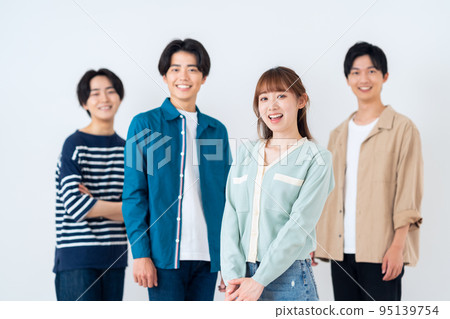 College student Generation Z Campus life Friends Companions 95139754