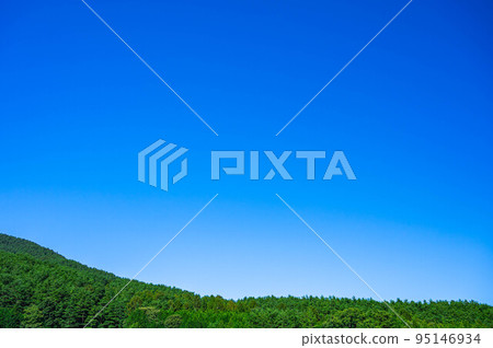 Autumn sky and mountains, Minowa-cho 95146934