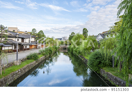 Kurashiki City, Okayama Prefecture Townscape of Kurashiki Bikan Historical Quarter in sunny weather 95151303